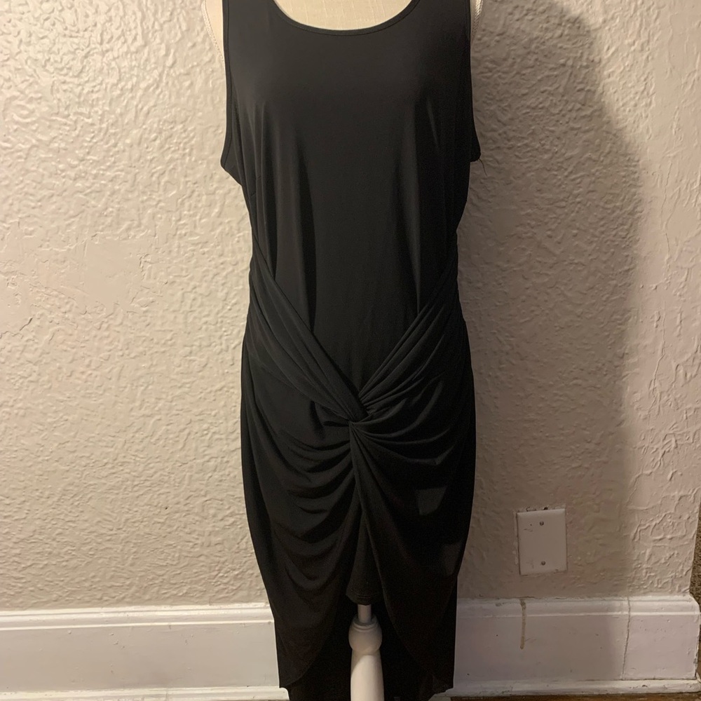 Curvy Girl knot detail black dress